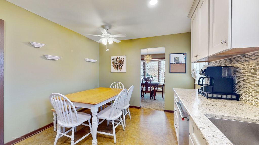 property-img
