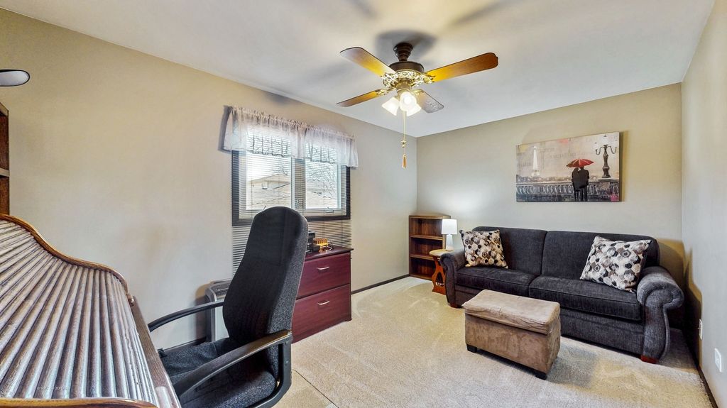 property-img