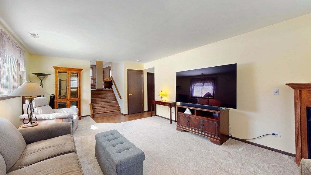 property-img