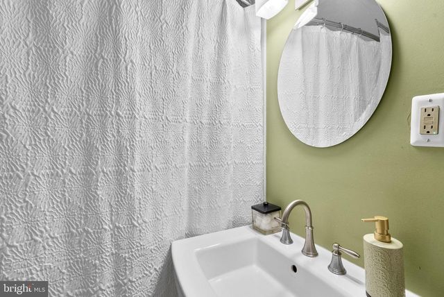 608 ETHAN ALLEN AVE, Takoma Park, MD 20912