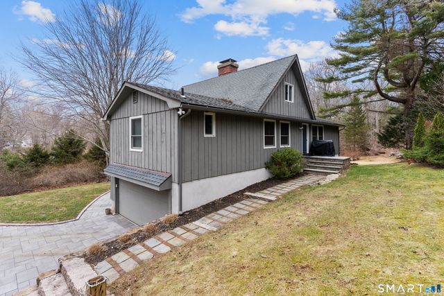 34 Squaw Brook Road, Branford, CT 06405