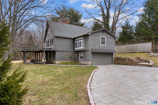 34 Squaw Brook Road, Branford, CT 06405