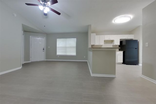 3103 Kelling Street, Houston, TX 77045