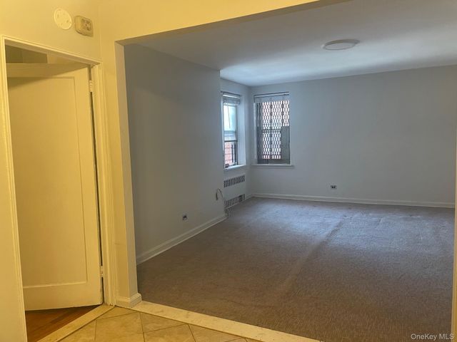 63-61 Yellowstone Boulevard 4L, Forest Hills, NY 11375