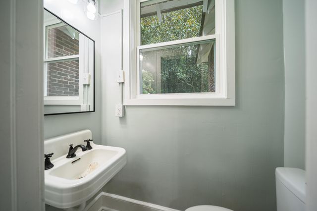 13 Victory Drive, Sumter, SC 29150