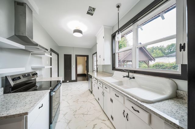 13 Victory Drive, Sumter, SC 29150