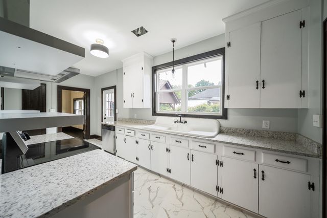 13 Victory Drive, Sumter, SC 29150