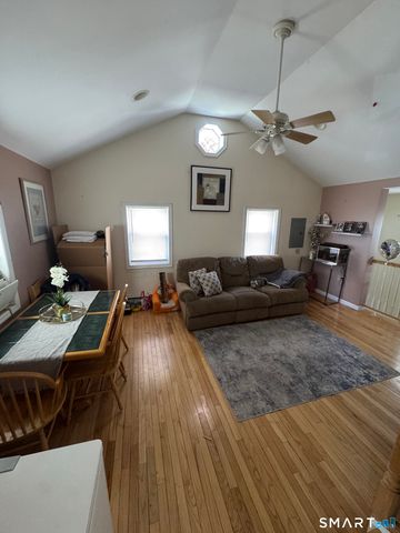 15 Montgomery Street, Danbury, CT 06810