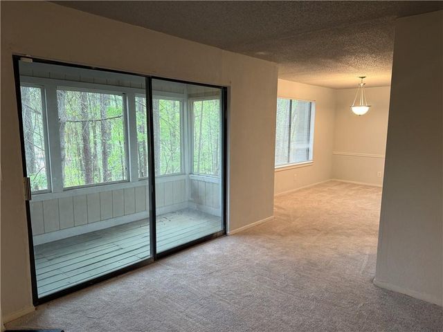 323 SEASONS Parkway, Norcross, GA 30093
