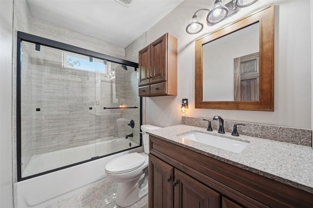 652 Swains Lake Drive, Concord, MI 49237