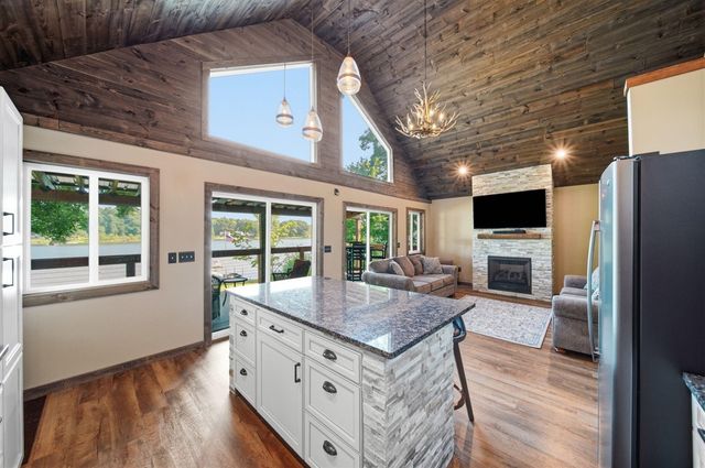 652 Swains Lake Drive, Concord, MI 49237