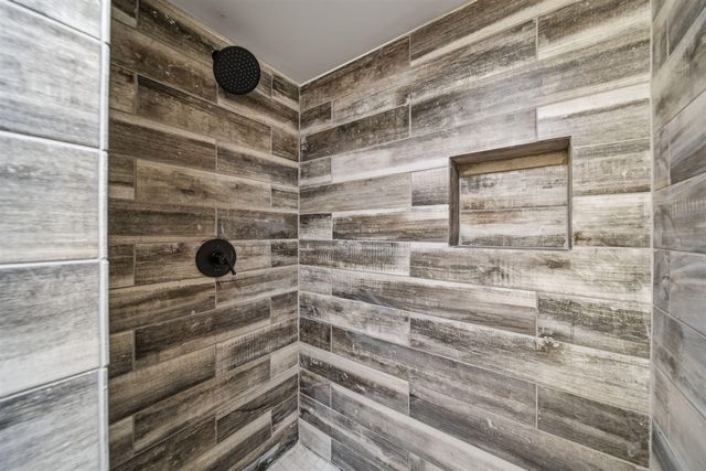 652 Swains Lake Drive, Concord, MI 49237