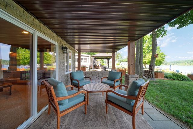 652 Swains Lake Drive, Concord, MI 49237