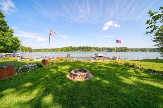 652 Swains Lake Drive, Concord, MI 49237