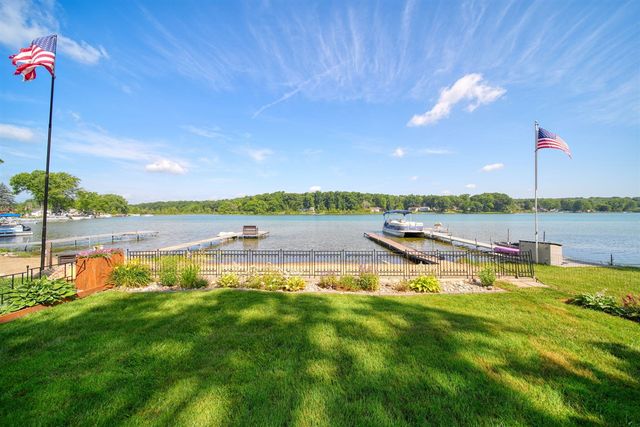 652 Swains Lake Drive, Concord, MI 49237