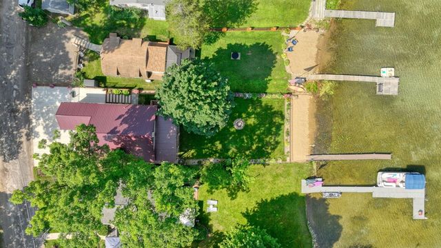652 Swains Lake Drive, Concord, MI 49237