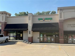 805 W Main # C Street, Blue Springs, MO 64015