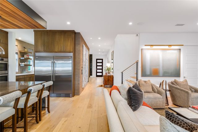 5531 Goodwin Avenue, Dallas, TX 75206