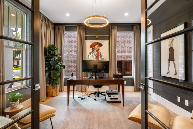 5531 Goodwin Avenue, Dallas, TX 75206