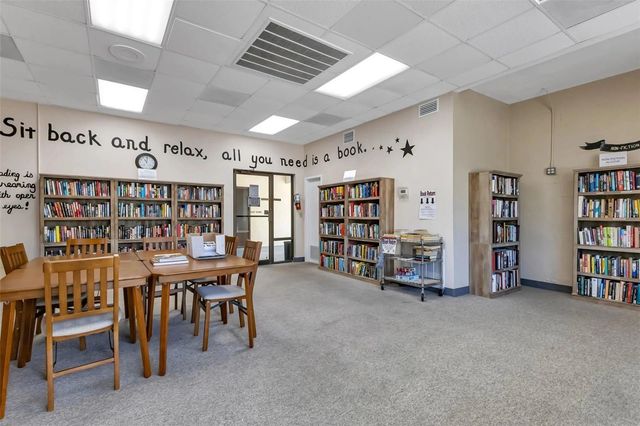 6442 HIKINA DRIVE, North Port, FL 34287