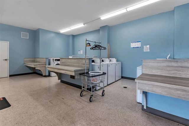 6442 HIKINA DRIVE, North Port, FL 34287