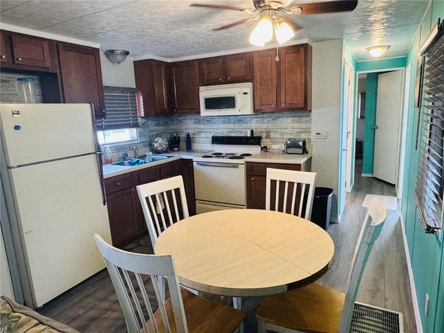 6442 HIKINA DRIVE, North Port, FL 34287