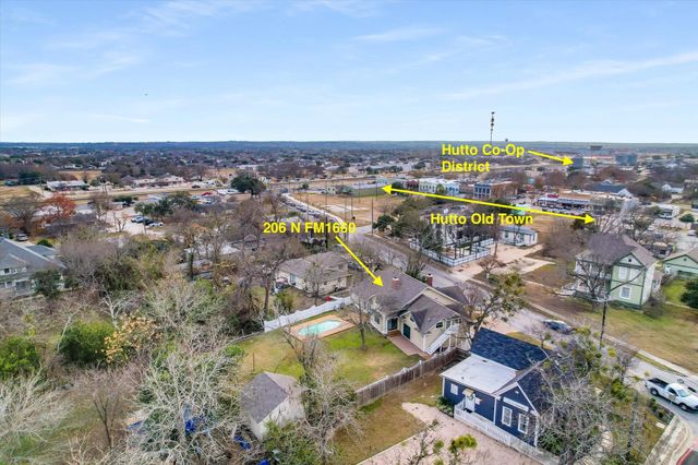 206 N Fm 1660, Hutto, TX 78634