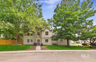 9874 W Whirlaway Ct, Boise, ID 83704