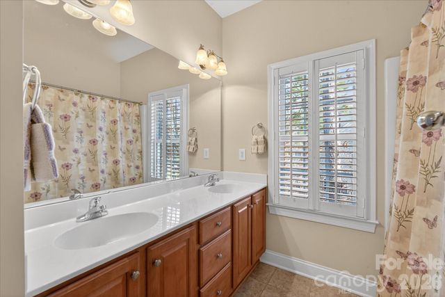 1237 Waynewood Drive, Waxhaw, NC 28173