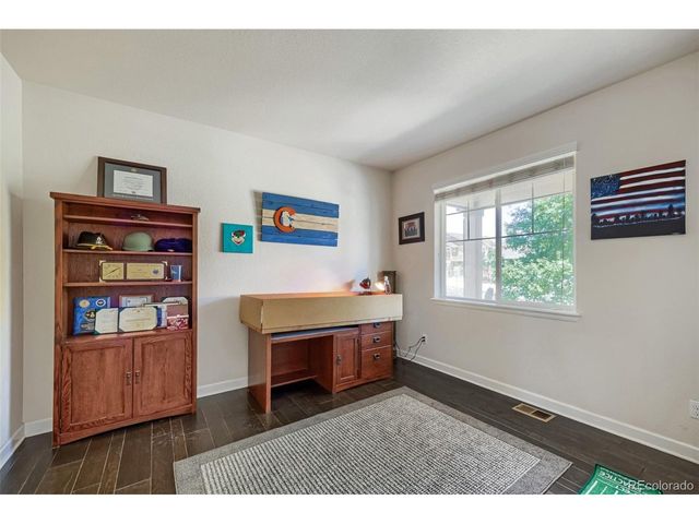 4949 S Valdai Way, Aurora, CO 80015