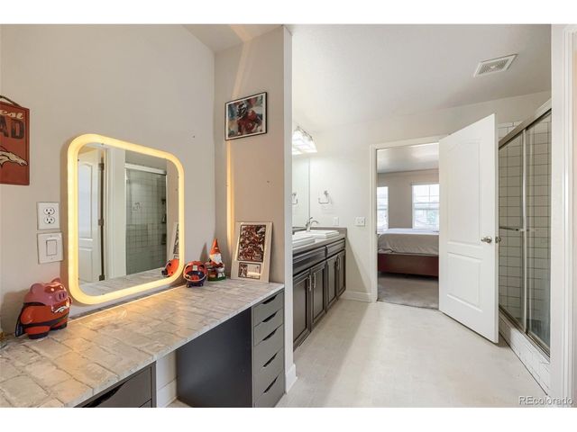4949 S Valdai Way, Aurora, CO 80015