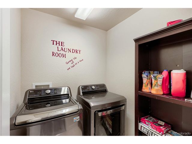 4949 S Valdai Way, Aurora, CO 80015