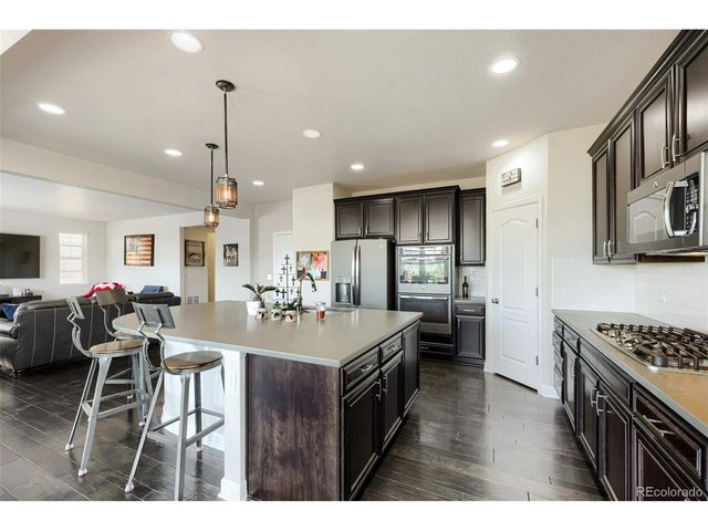 4949 S Valdai Way, Aurora, CO 80015