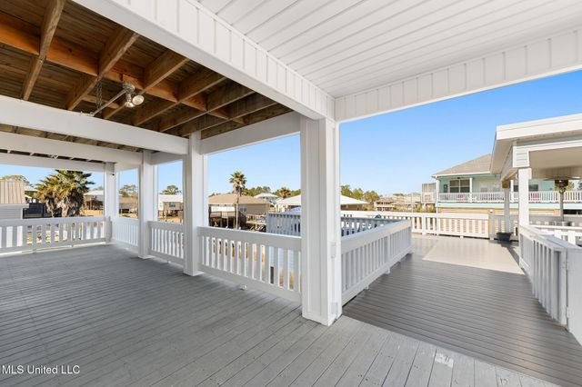 4010 Teal Street, Bay Saint Louis, MS 39520