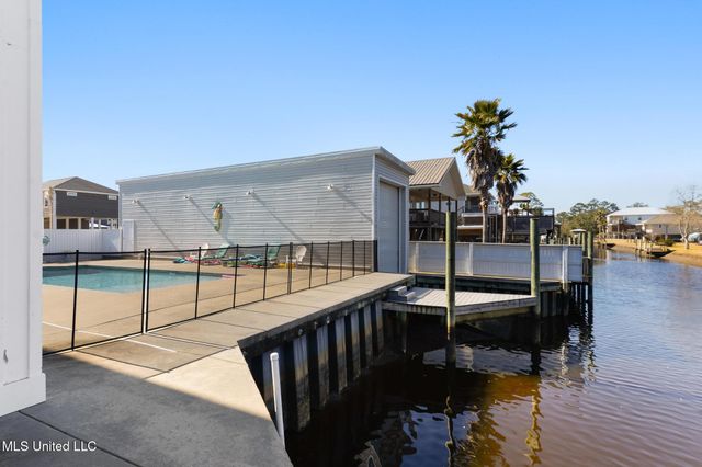 4010 Teal Street, Bay Saint Louis, MS 39520