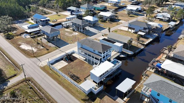 4010 Teal Street, Bay Saint Louis, MS 39520