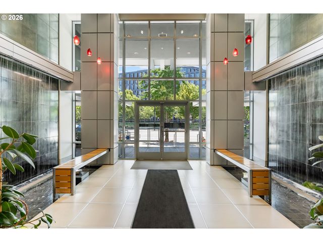 1310 Nw NAITO Pkwy 706A, Portland, OR 97209