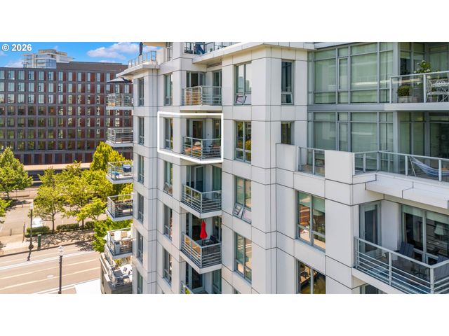 1310 Nw NAITO Pkwy 706A, Portland, OR 97209