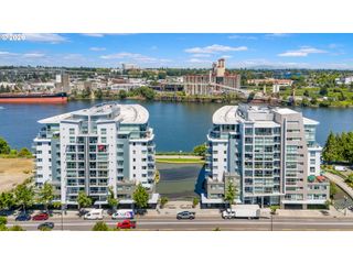 1310 Nw NAITO Pkwy 706A, Portland, OR 97209