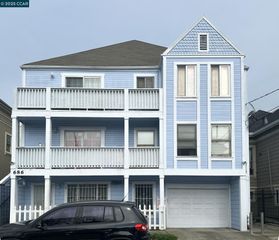686 10Th St 6, Oakland, CA 94607