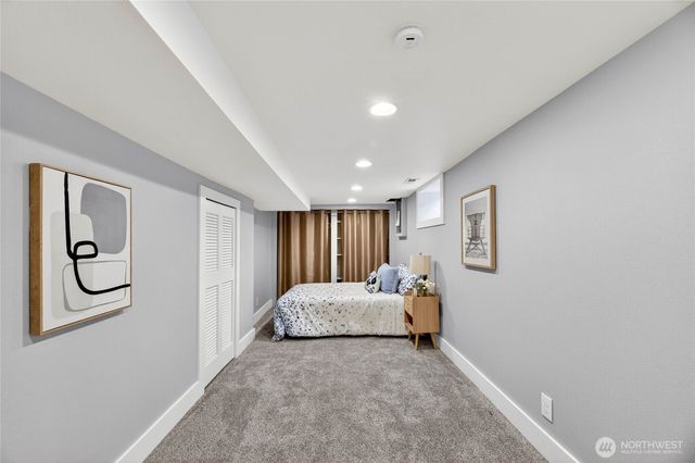 9056 37th Avenue SW, Seattle, WA 98126