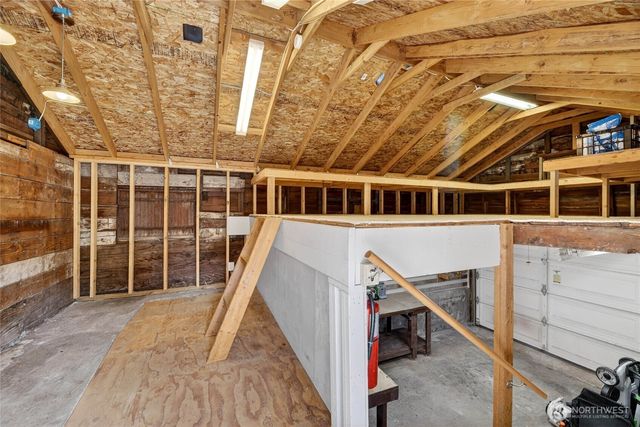 9056 37th Avenue SW, Seattle, WA 98126