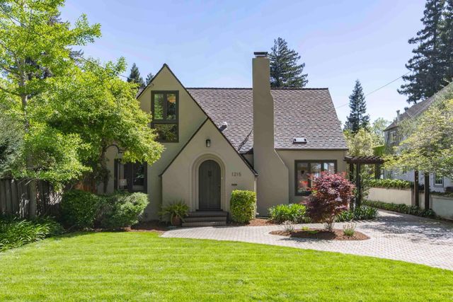 1215 Harriet Street, Palo Alto, CA 94301