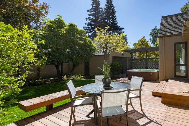 1215 Harriet Street, Palo Alto, CA 94301