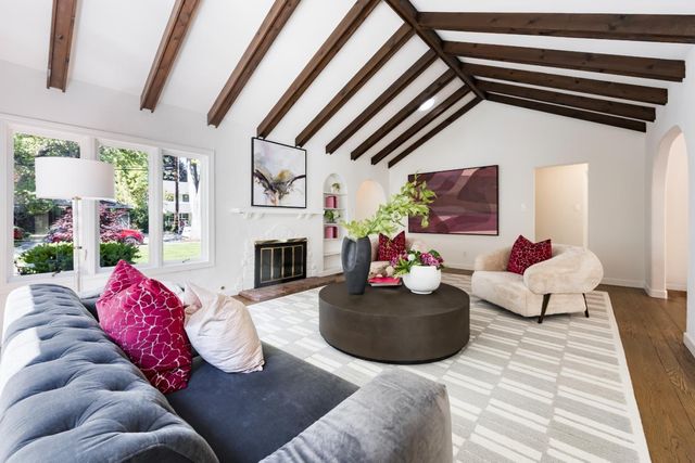 1215 Harriet Street, Palo Alto, CA 94301