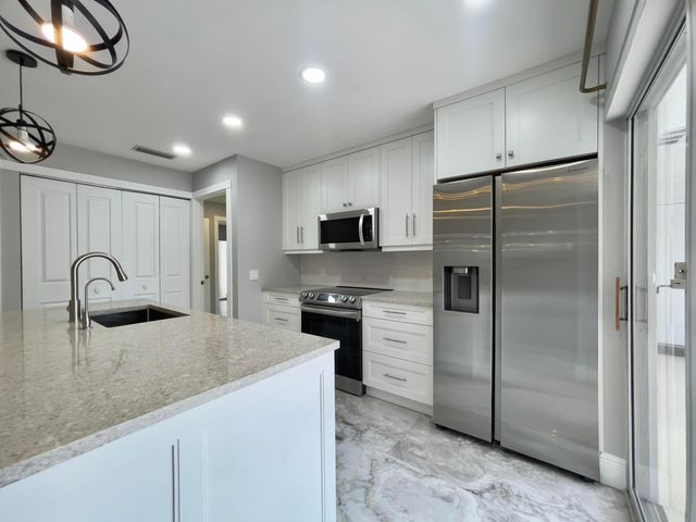 6503 Geminata Oak Court, Palm Beach Gardens, FL 33410