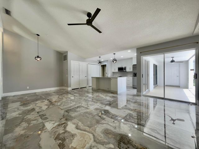 6503 Geminata Oak Court, Palm Beach Gardens, FL 33410