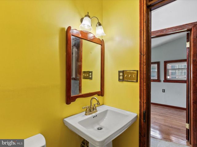 111 BROAD ST, Milton, DE 19968