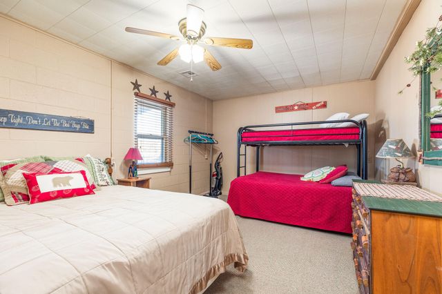 29 Blackwheel Lane, Shell Knob, MO 65747