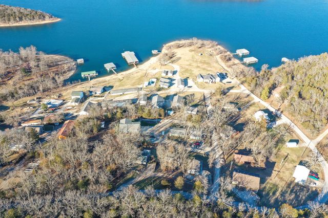 29 Blackwheel Lane, Shell Knob, MO 65747